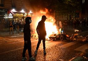 PSG supporters celebrate Champions League winning - Paris