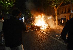 PSG supporters celebrate Champions League winning - Paris
