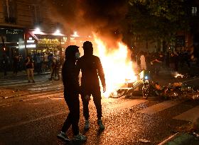 PSG supporters celebrate Champions League winning - Paris