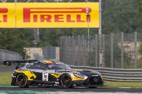 MOTORI - Endurance - GT World Challenge Round 4