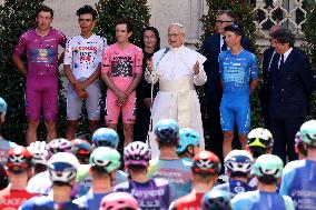 Pope Leo XIV Greets 'Giro D'Italia' Cyclists - Vatican