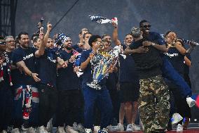 PSG celebrates Champions League trophy at Parc des Princes - FA