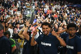 PSG celebrates Champions League trophy at Parc des Princes - FA