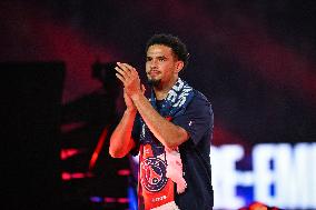 PSG celebrates Champions League trophy at Parc des Princes - FA