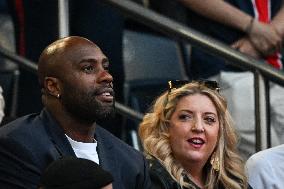 Psg Celebrates Champions League Trophy - Teddy Riner