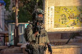 Israeli Settlers in Old City of Hebron - West Bank