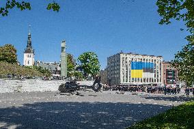 Funeral at Freedom Square