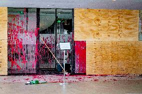Maersk Office Vandalized by Activists - Rotterdam