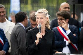 Ministerial Visit To The Olympic Aquatic Centre - Saint Denis