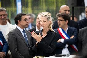 Ministerial Visit To The Olympic Aquatic Centre - Saint Denis