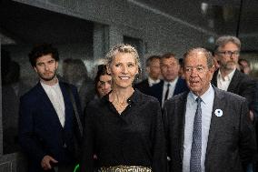 Ministerial Visit To The Olympic Aquatic Centre - Saint Denis