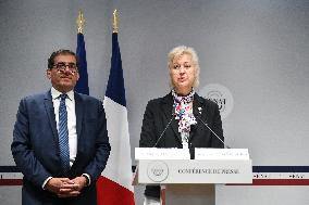 Presser on fast fashion bill at the Senate in Paris - FA