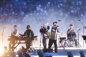 Linkin Park Perform at Final UEFA Champions League - Munich