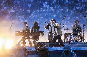 Linkin Park Perform at Final UEFA Champions League - Munich