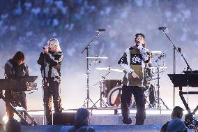 Linkin Park Perform at Final UEFA Champions League - Munich