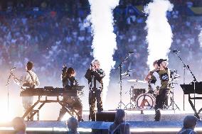 Linkin Park Perform at Final UEFA Champions League - Munich