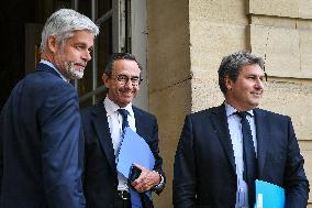 French PM Francois Bayrou meets party leaders in Paris - FA