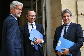 French PM Francois Bayrou meets party leaders in Paris - FA