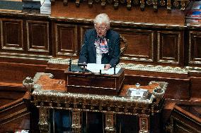 Senate examine the fast fashion law - Paris AJ