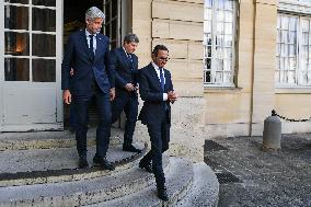 French PM Francois Bayrou meets party leaders in Paris - FA
