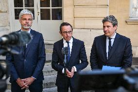 French PM Francois Bayrou meets party leaders in Paris - FA
