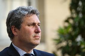 French PM Francois Bayrou meets party leaders in Paris - FA