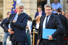 French PM Francois Bayrou meets party leaders in Paris - FA