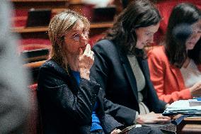 Senate examine the fast fashion law - Paris AJ