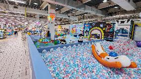 Walmart supermarket in Shanghai