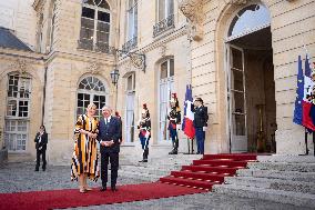 Francois Bayrou welcomes German Bundestag President - Paris AJ