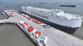 Automobiles Export