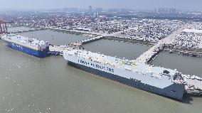 Automobiles Export