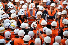 Emmanuel Macron visits the Envision AESC - Douai