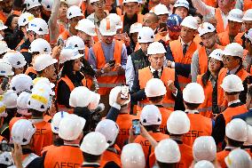 Emmanuel Macron visits the Envision AESC - Douai