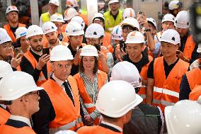 Emmanuel Macron visits the Envision AESC - Douai