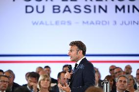Emmanuel Macron Inaugurates Maison France Services - Wallers