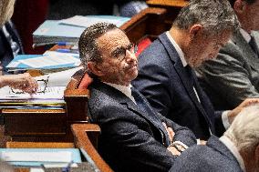 Questions To The Government - Paris
