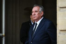 French PM Francois Bayrou welcomes Ukrainian PM Denys Shmyhal in Paris - FA