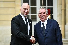 French PM Francois Bayrou welcomes Ukrainian PM Denys Shmyhal in Paris - FA