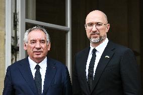 French PM Francois Bayrou welcomes Ukrainian PM Denys Shmyhal in Paris - FA