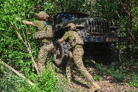 Combat work of Ukraines 30th Mechanized Brigade in Donetsk region