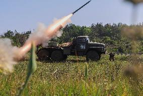 Combat work of Ukraines 30th Mechanized Brigade in Donetsk region