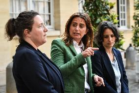 French PM Francois Bayrou receives party leaders in Paris - FA