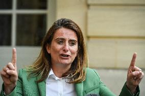 French PM Francois Bayrou receives party leaders in Paris - FA