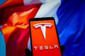 Illustration  Tesla