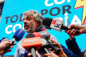 Juan Daniel Oviedo Makes Official His Pre-Candidacy for Presidential Elections in 2026