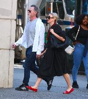 Noami Watts And Billy Crudup Riding Bike - NYC