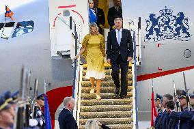 Royal Couple Arriving In Prague