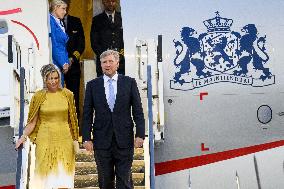 Royal Couple Arriving In Prague