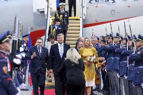 Royal Couple Arriving In Prague